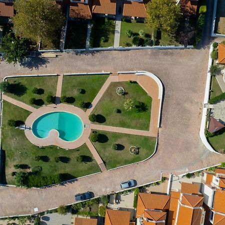 Vila Petra Afytos Exteriér fotografie